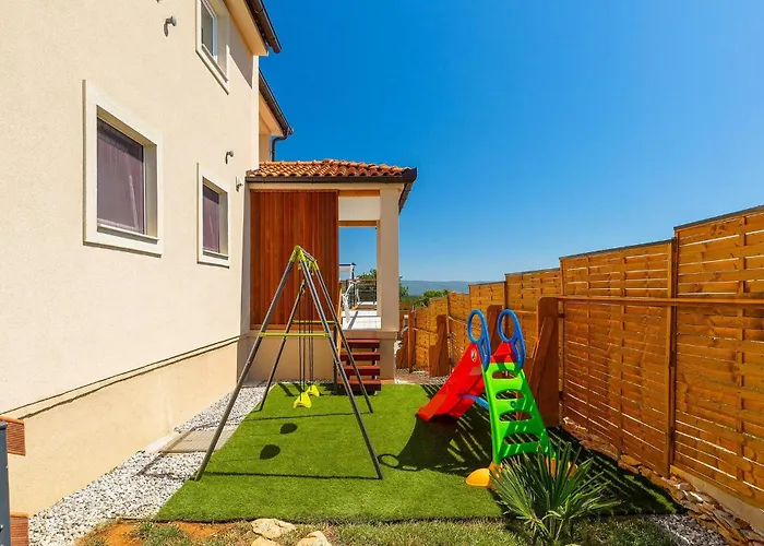 Nyaraló Veduta Póla